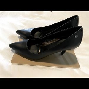 Black pointed toe Calvin Klein heels
